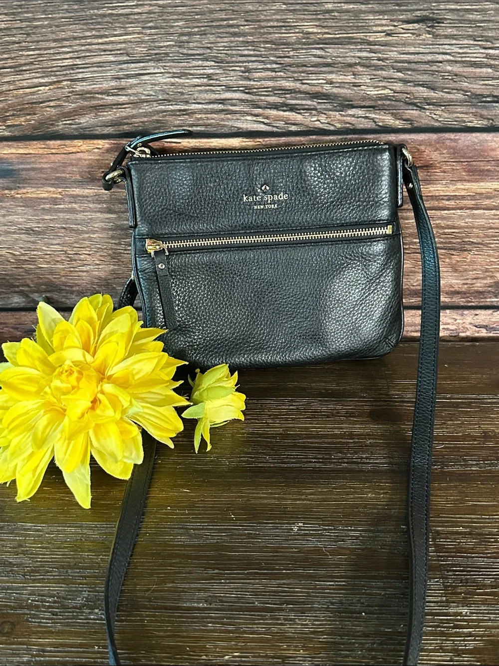 kate spade Black Pebbled Leather Cobble Hill Tenley Crossbody with Front Zip